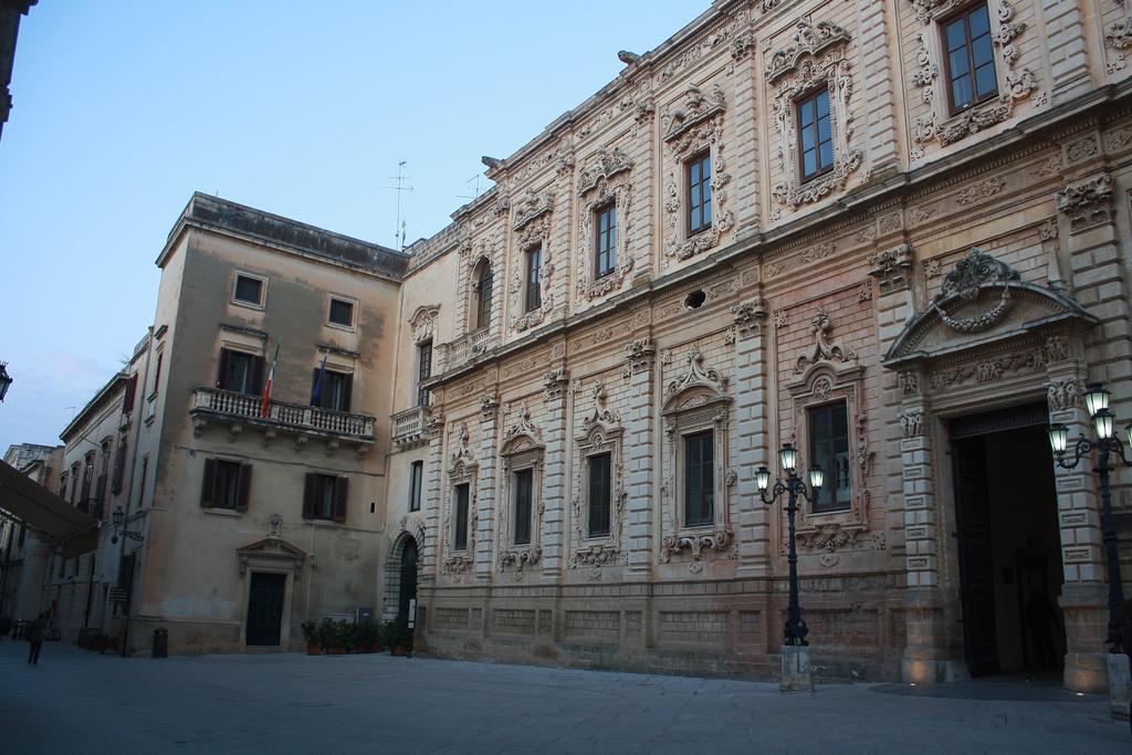 Ferienwohnung La Dimora Di Paola Lecce Zimmer foto
