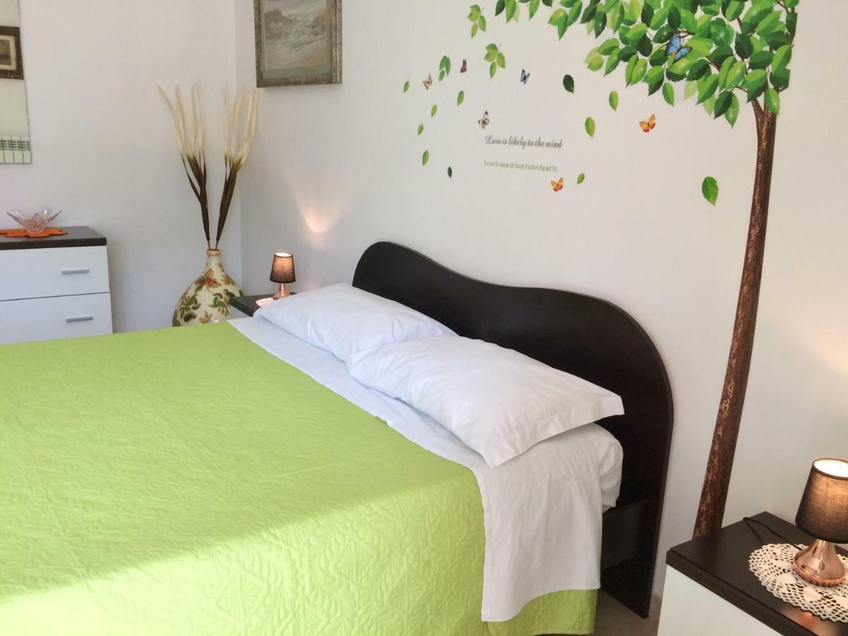 Ferienwohnung La Dimora Di Paola Lecce Exterior foto